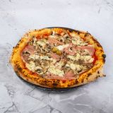 Pizza Capricosa