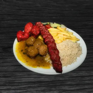 Albóndigas Con 1 Shish, 3 Tikka, Arroz, Patatas y Ensalada