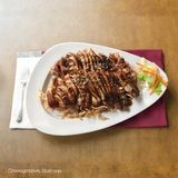 48. Pato estilo vietnamita con salsa