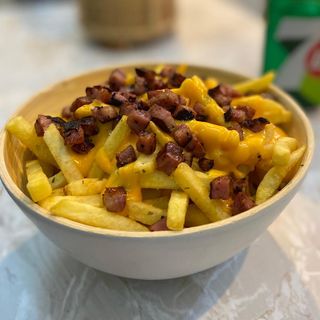 Batatas Fritas Cheddar e Bacon