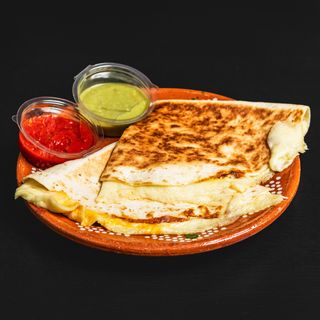 Quesadilla Chili con Carne (piccante)