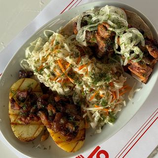 72. Pinchos De Cerdo (300 G.)