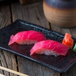 Nigiri De Atún (2 Uds.)