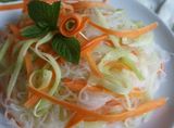22. Салата от кристално фиде (300г)