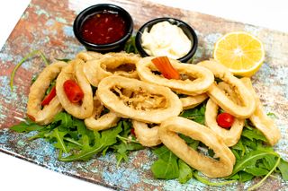 Calamari fritti/Calamar prajiti