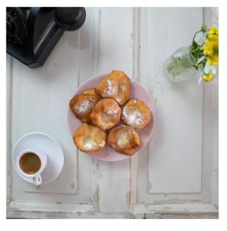 Мини мекички с пудра захар (20 бр)