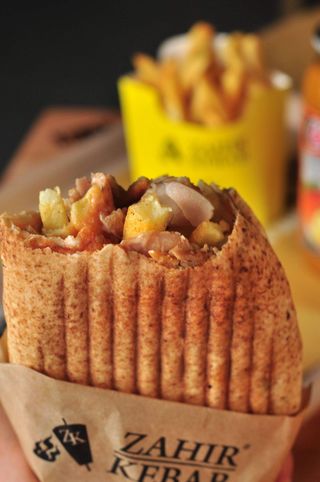 Zahir Rollo Americano