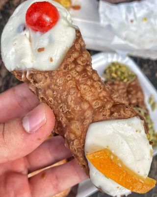 Cannolo classico