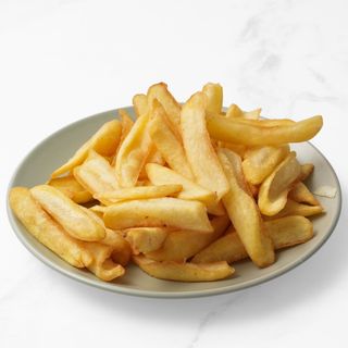 Patatas dippers con kétchup y mayonesa