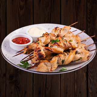 Порция пилешко шишче