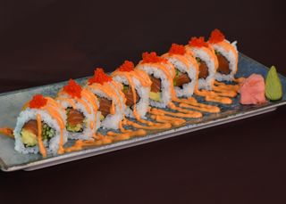 Salmon California roll