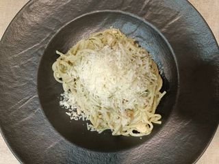 Pesto Genovese sa piletinom