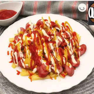 Salchipapa 