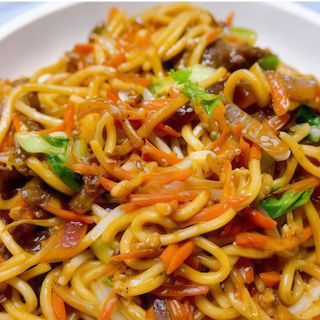 93.- Chow Mien Y Ternera