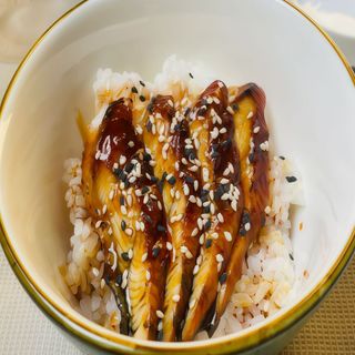 80. Chirashi branzino