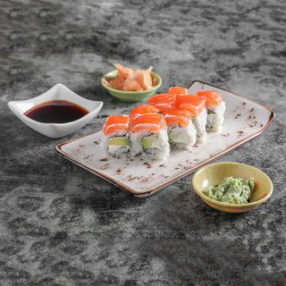 Salmón Cheese  (8 Pzs.)