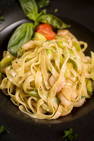 Pasta sa piletinom i brokolijem