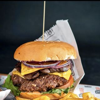 Двойной чизбургер