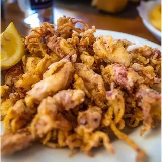 Chipirones Fritos Con Ensaladilla