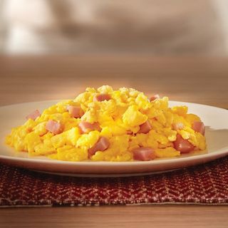 Huevos revueltos con jamón