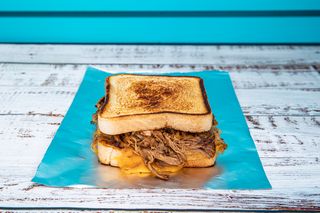 GRILLED CHEESE PULLED BEEF