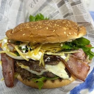 Double X- Burger  bacon
