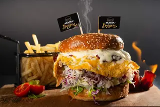 Ultimate burger Special s pomfritom