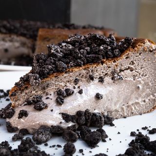 Porción de Cheesecake de Oreo