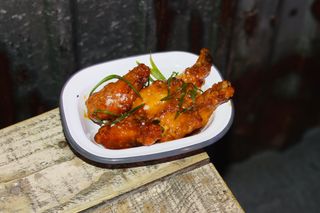 WIN WIN WINGS