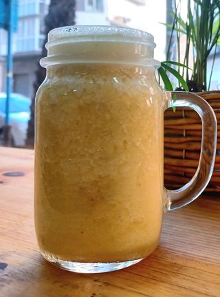 Zumo Natural con Té Verde 