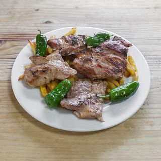 Medio Kilo de Secreto a la Brasa