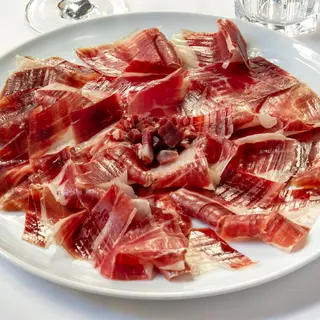 Jamón ibérico de bellota al corte. 