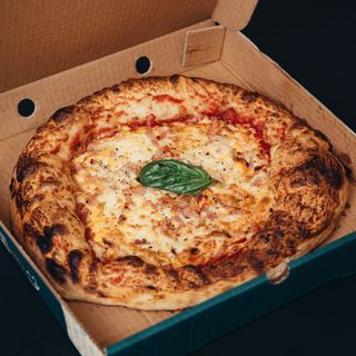Pizza Carbonara