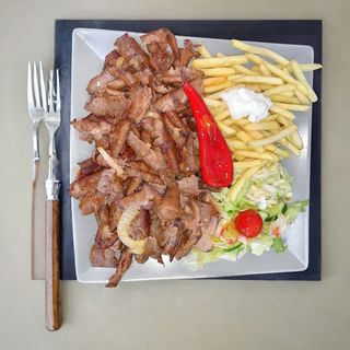 Danie z wołowiną średnie