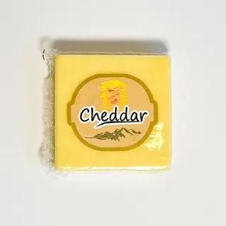 Сир Чедар білий 200 г