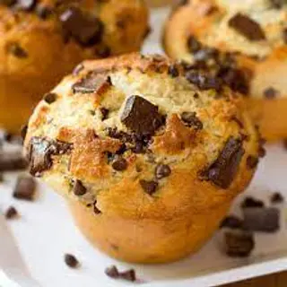 Chocolate chip muffin