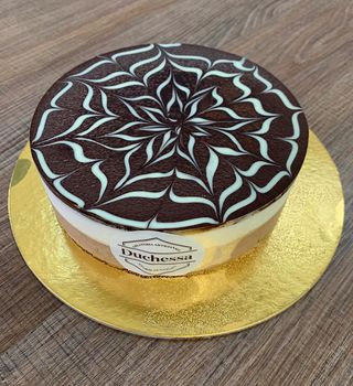 Torta gelato panna e cioccolato