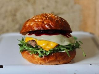 JUICY LUCY