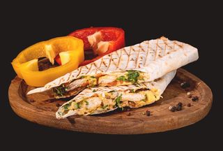 Гезлеме с мясом курицы/ Gozleme cu carne de pui