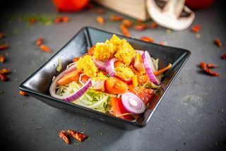 Crispy chicken salad