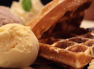 Waffle con gelato