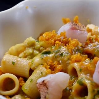 Mezza manica patate broccoli scorfano e bottarga