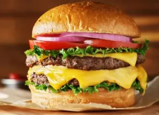 Doppio cheeseburger