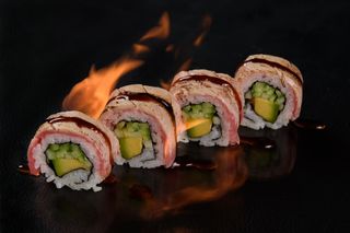 Урамаки Тон татаки (4бр)