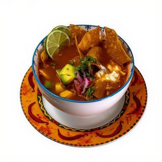 Sopa azteca con camarón