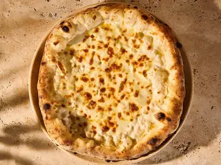 Pizza Bianca Mozzarella Fior di Latte