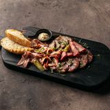 Ассорти мясных закусок