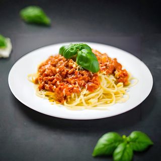 Спагетти болоньезе