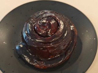 Булочка з шоколадом/вишнею (на заквасці)