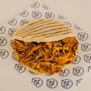 Arepa de Pollo